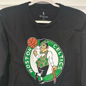 Men’s Fanatics Boston Celtics Long Sleeved Tee sized XXL
